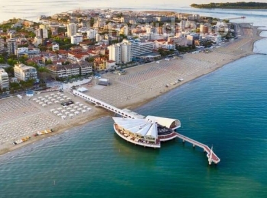 Malore in spiaggia a Lignano, addio alla triestina Marisa Fantin